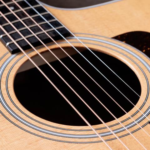 アコースティックギター200シリーズ | Taylor Guitars