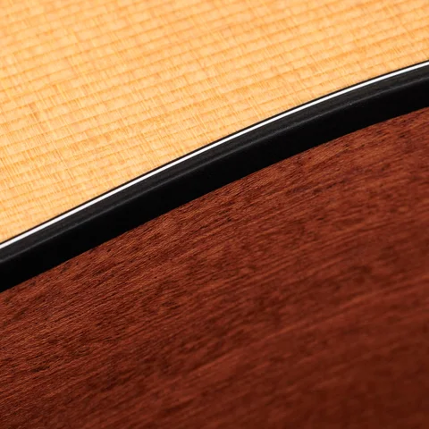 100 Series Acoustic Guitars | Taylor Guitars