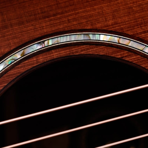 50th Anniversary Builder’s Edition 814ce LTD Shaded Edge Burst Top
