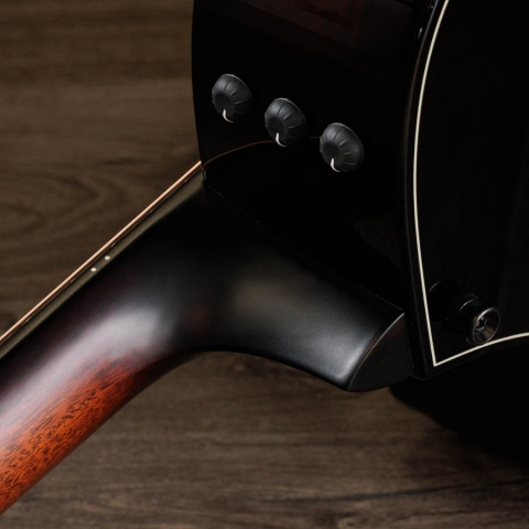 500 Series Acoustic Guitars | Taylor Guitars