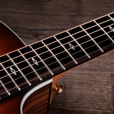 テイラーギター アコースティックギター200シリーズ | Taylor Guitars