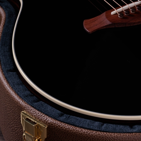 Gold Label 714e Blacktop