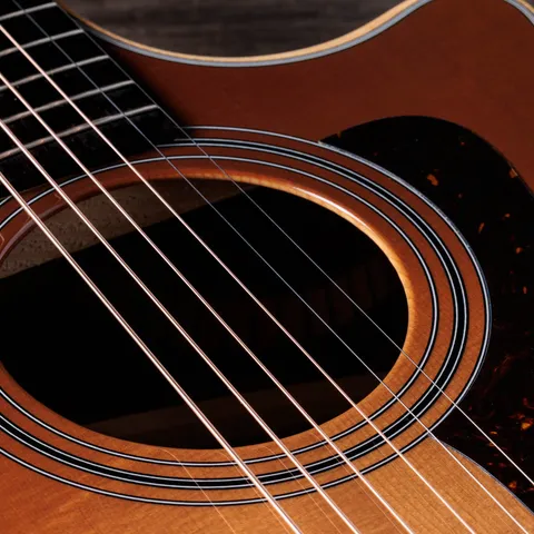 414ce Studio Special Edition Honeyburst