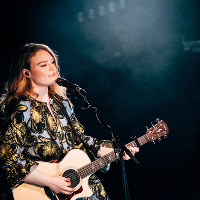 Freya Ridings Thumb